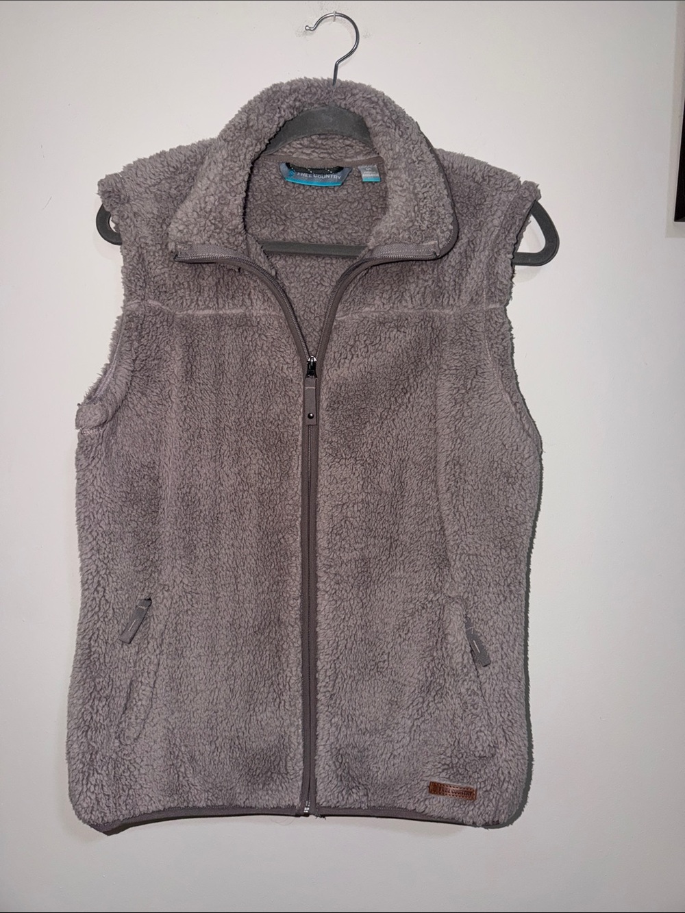 Free Country Gray Plush Sherpa Zip-Up Vest